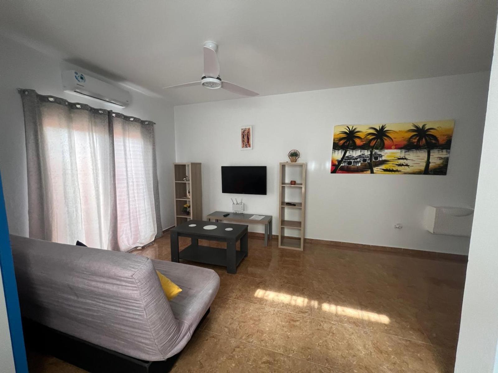 Franmay Apartments - 7 Modern Apartments Near The Beach & City, Perfect For Nomads, Travellers, Families, Watersports! Santa Maria Buitenkant foto